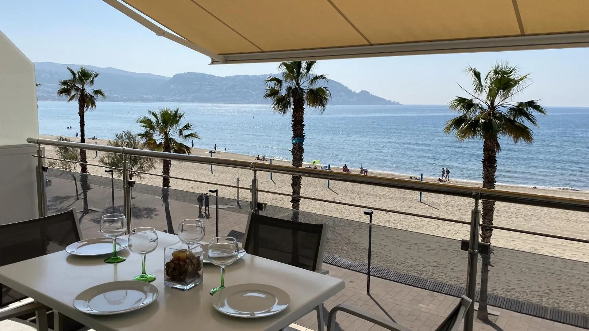 Ibr-Front Mer 17 Roses Spain