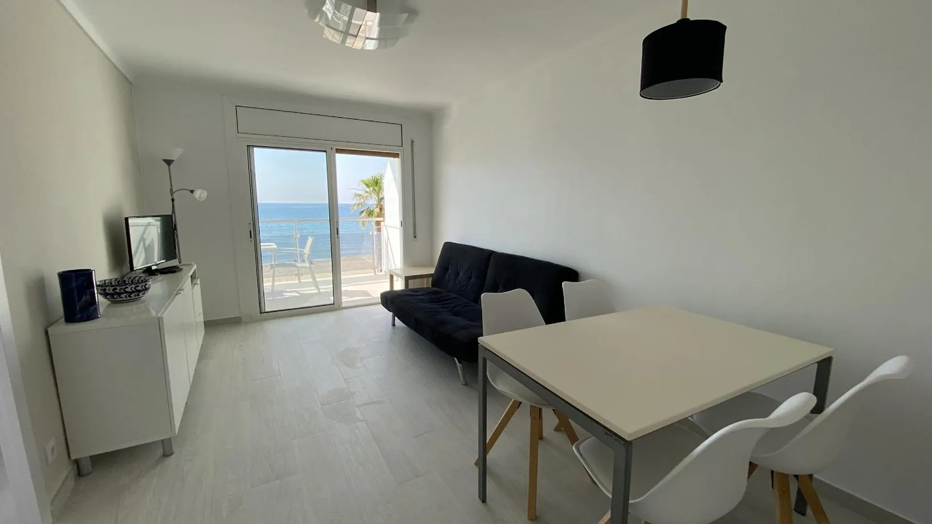 Apartment Ibr-Front Mer 17 Roses